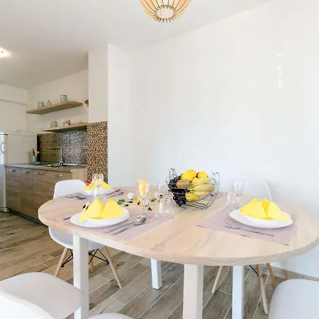 Holiday Mazor - Nov400 By Interhome